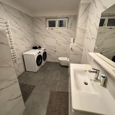 Lazaric Adria Apartman Póla